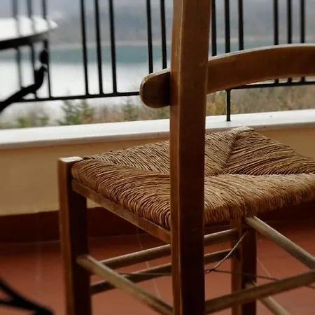 Ξενοδοχείο με διαμερίσματα Ktima Alonaki